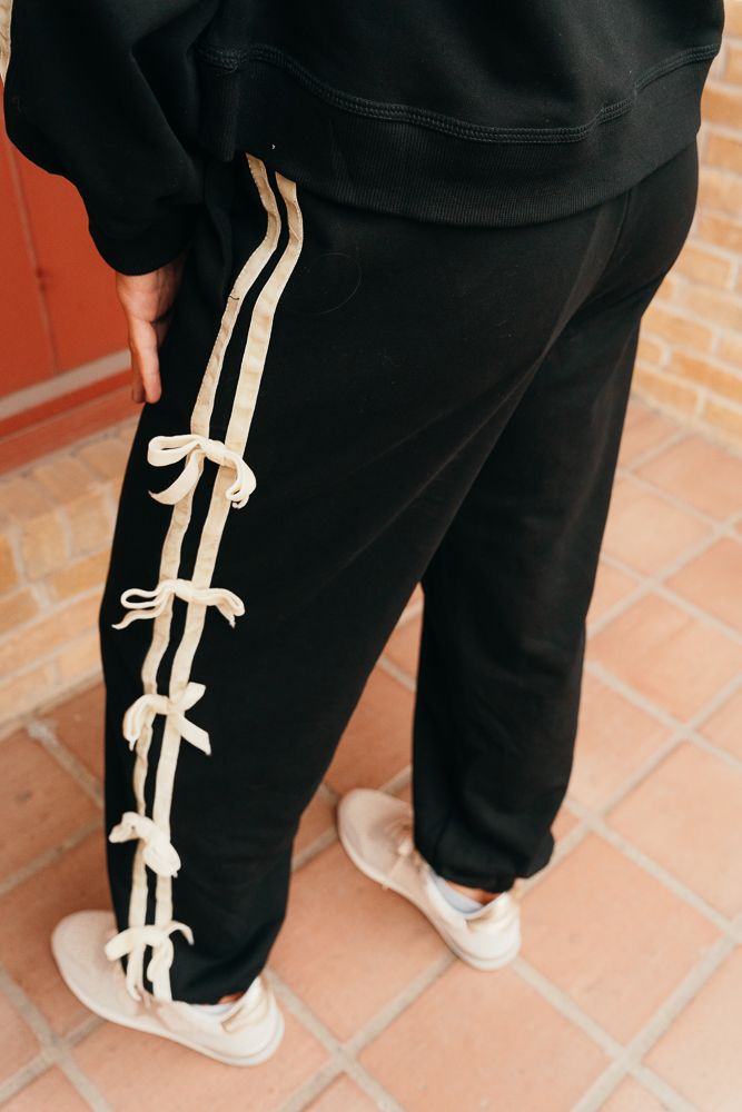 Black High waist Joggers w/Bow Detail P24948