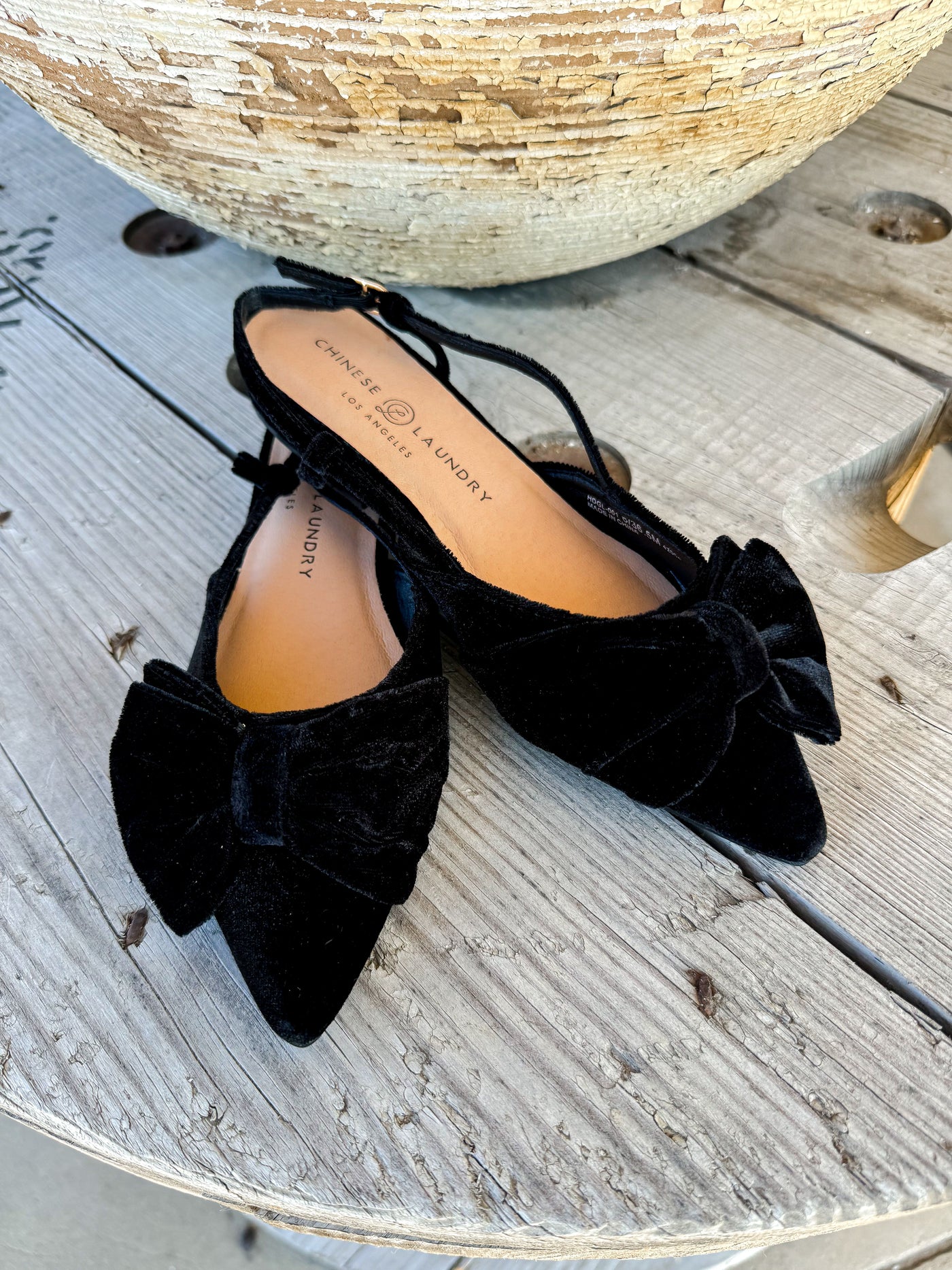 Harmony Bow Slingback Flat Black