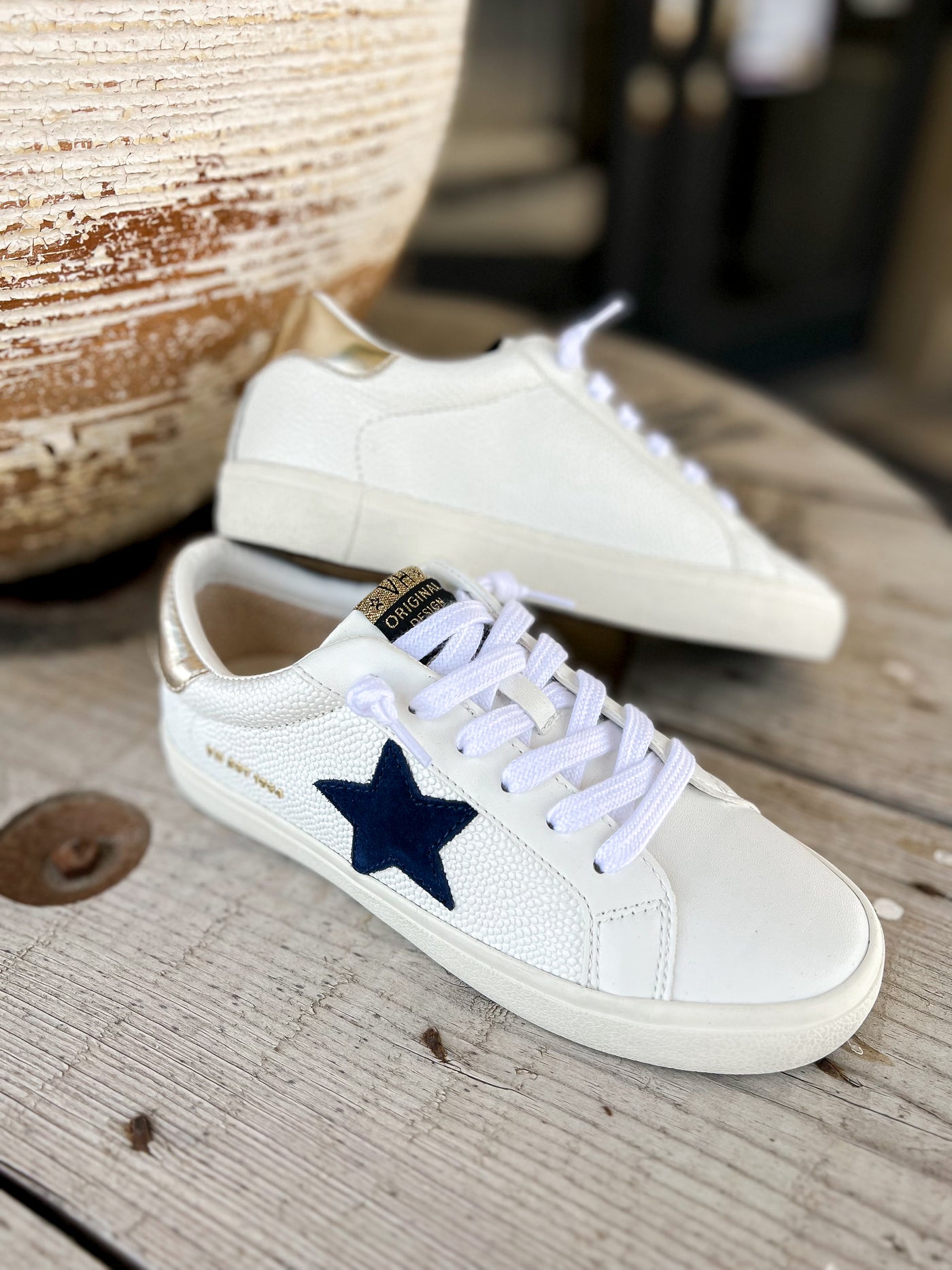 Flair 58 White/Navy Metallic Sneaker