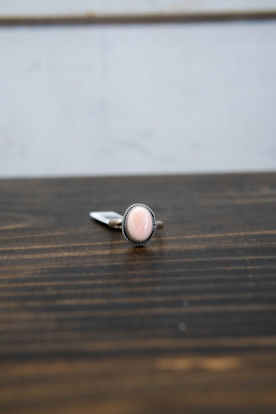 Pink Conch Oval Ring