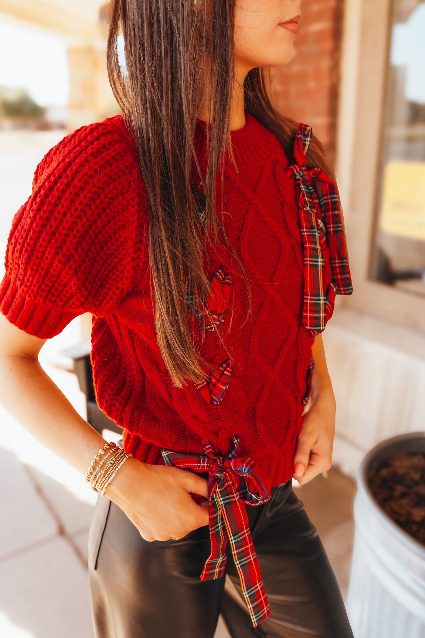 Red Short Sleeve Cable Knit Sweater T25206