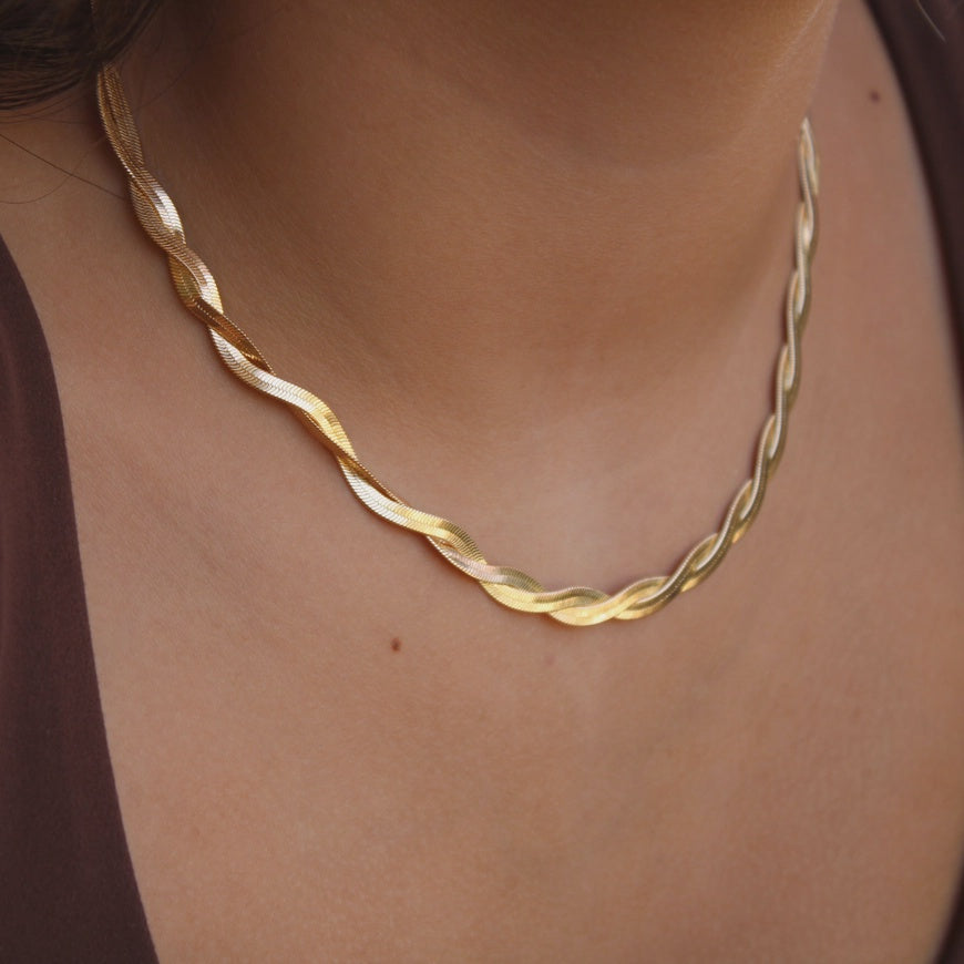 Twisted 18K Gold Dip Stainless Steel Necklace B4JN2480