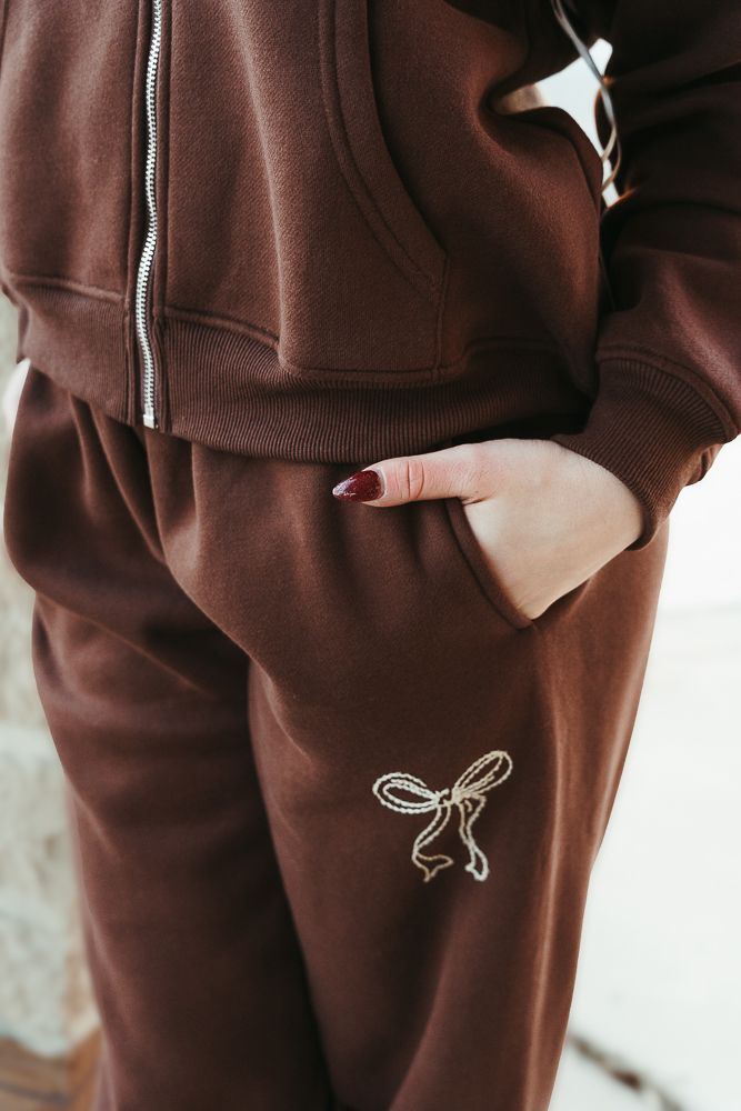 Chocolate Ribbon Embroidered Sweatpants BRP3190-1