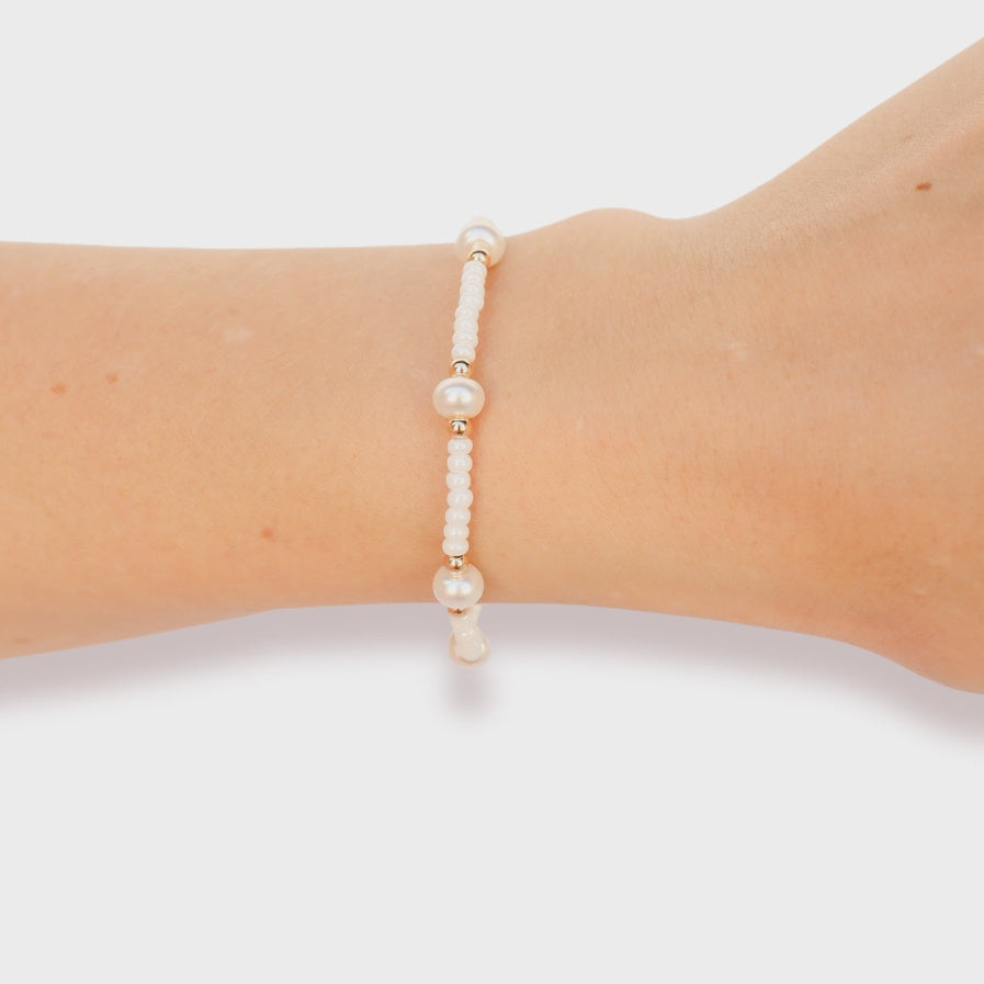 White Pearl Bracelet