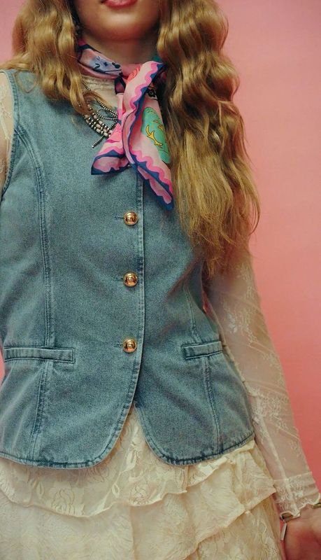 Lt Blue Denim Vest Top w/ Gold Buttons T26271